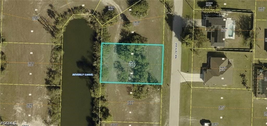 Waterfront Home for Sale in Cape Coral, photo 6