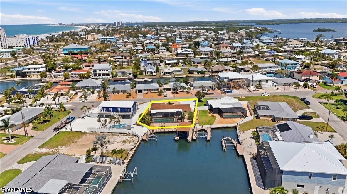 3 Bed Pool Home for Sale in Fairview Isles, photo 6