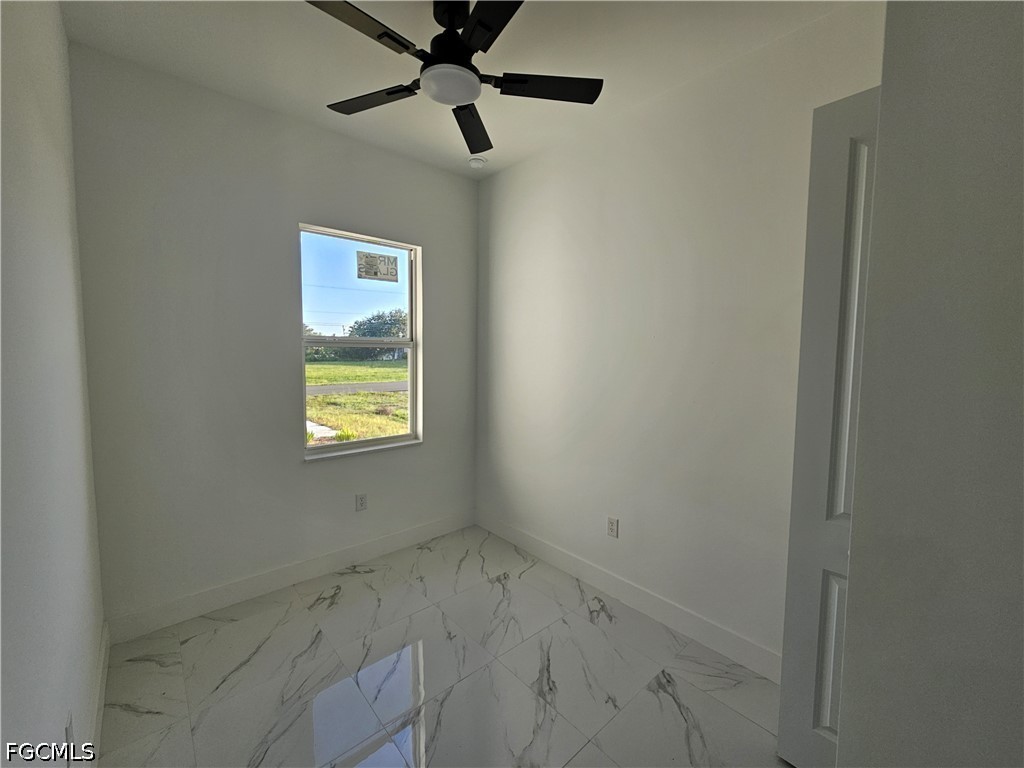 3 Bed Duplex for Sale in Cape Coral, photo 6