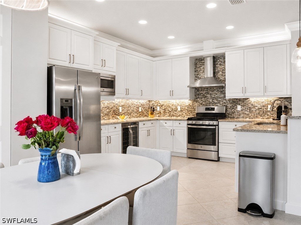 5 Bed Pool Home for Sale in Stonecreek, photo 6