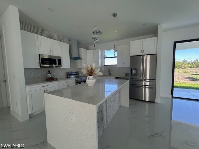 3 Bed SingleFamilyResidence for Sale in Naples, photo 6
