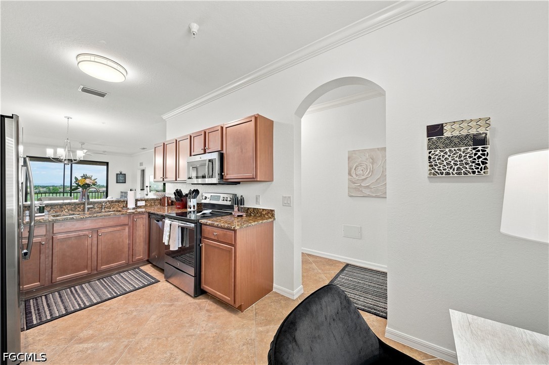 2 Bed Waterfront Home for Sale in Bonita Springs, photo 6