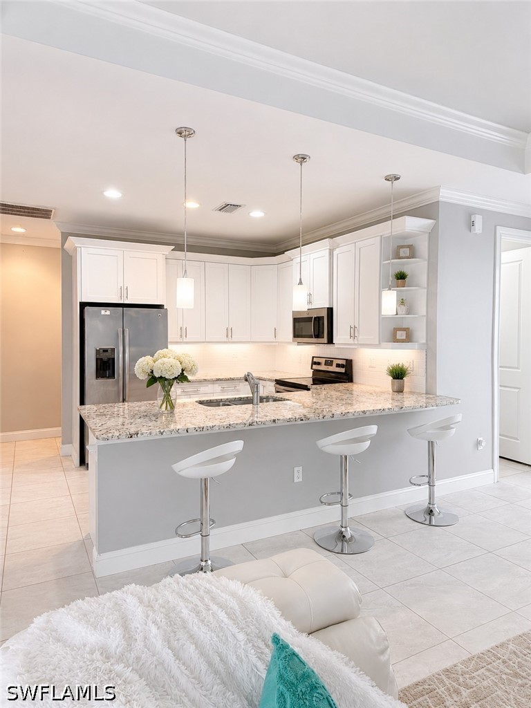 3 Bed SingleFamilyResidence for Sale in Naples, photo 6