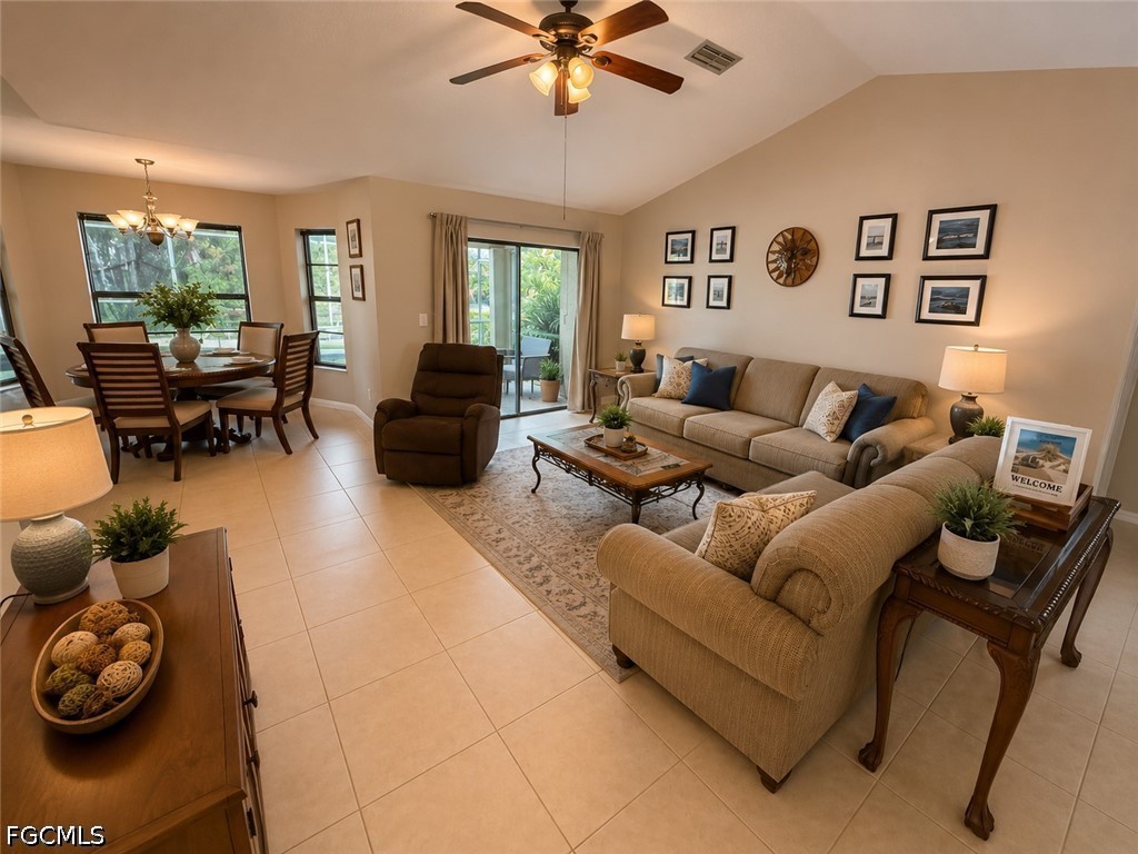 3 Bed Pool Home for Sale in Cape Coral, photo 6