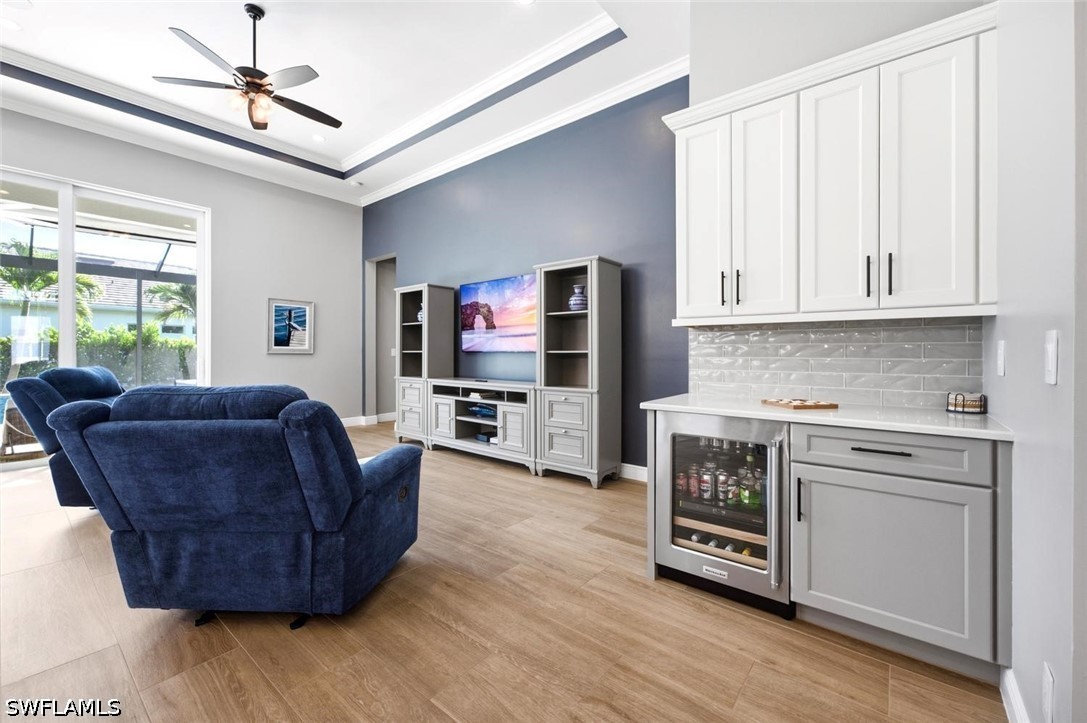 4 Bed Pool Home for Sale in Naples, photo 6