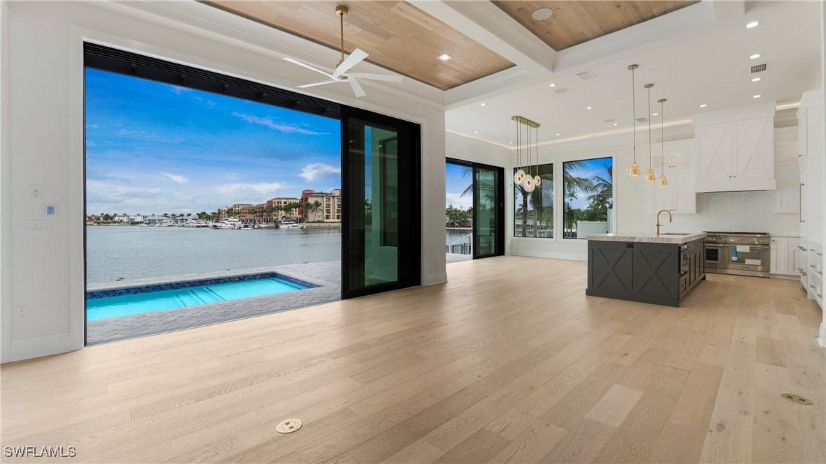 4 Bed Pool Home for Sale in Marco Island, photo 7