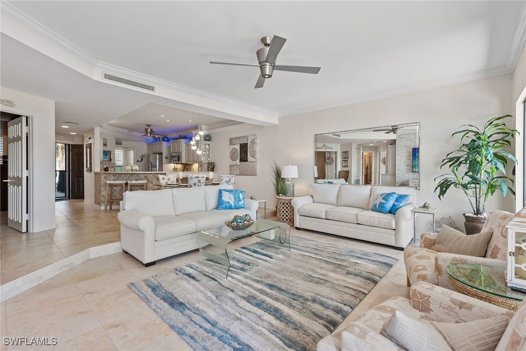 2 Bed Waterfront Home for Sale in La Peninsula, photo 7