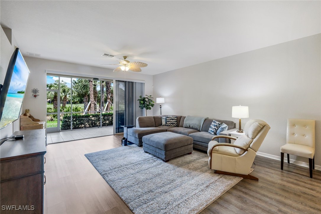 2 Bed Condominium for Sale in Sabal Palm, photo 7