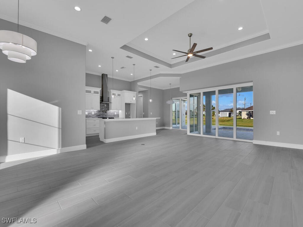 3 Bed Pool Home for Sale in Pine Valley, photo 7