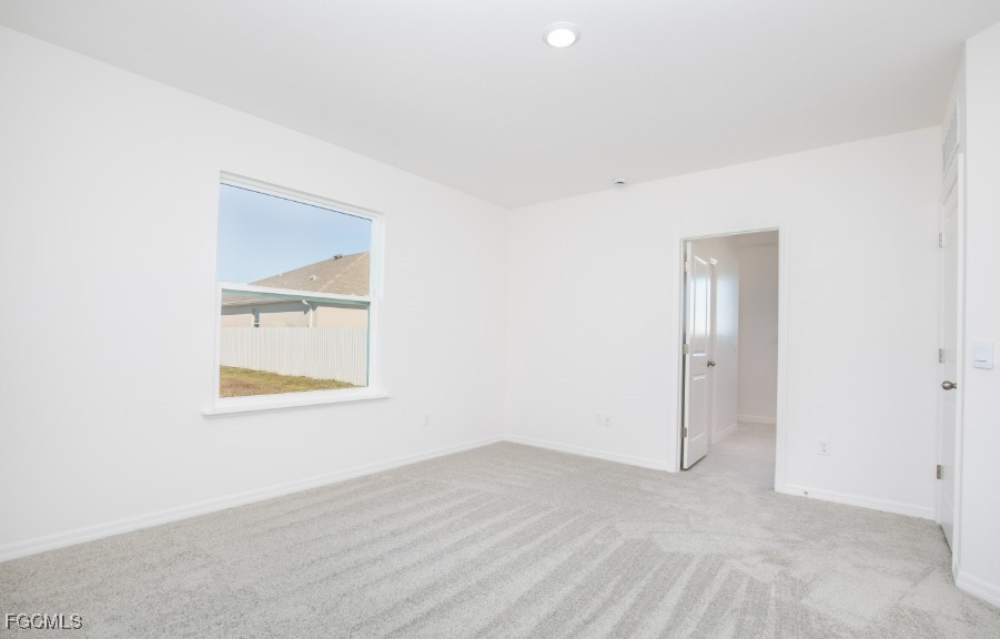 4 Bed SingleFamilyResidence for Sale in Cape Coral, photo 7