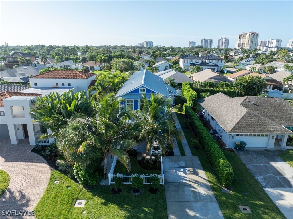 3 Bed SingleFamilyResidence for Sale in Naples Park, photo 7
