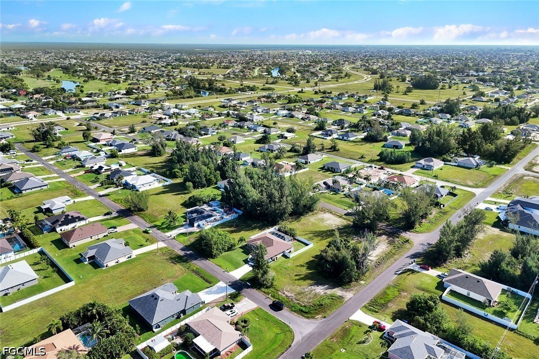 4 Bed Pool Home for Sale in Cape Coral, photo 7