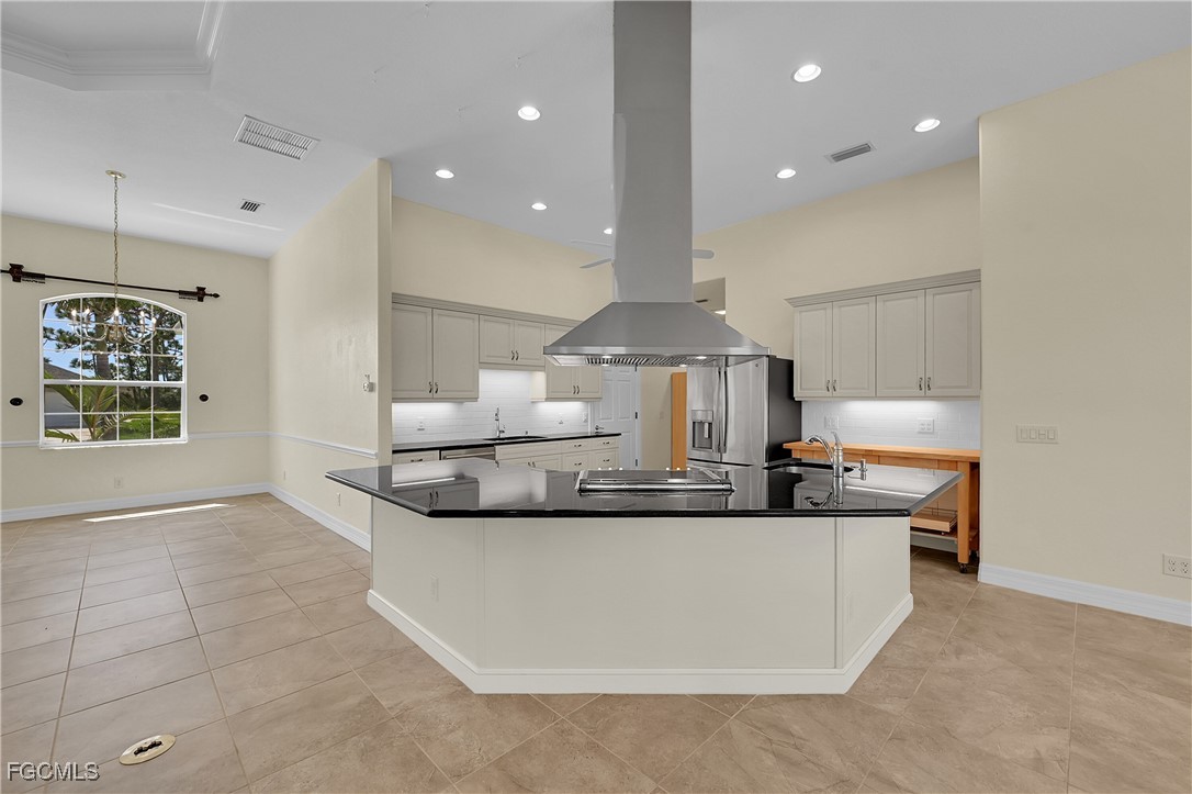 3 Bed Pool Home for Sale in Pinehurst, photo 7