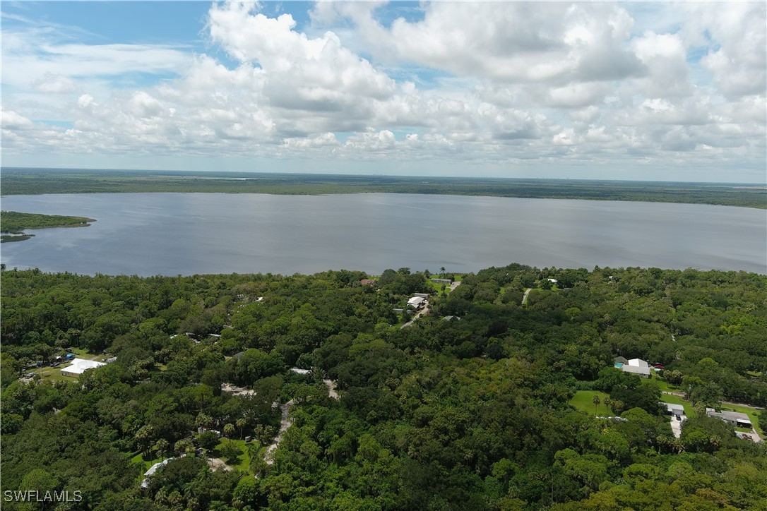 Residential for Sale in Acreage Header, photo 7