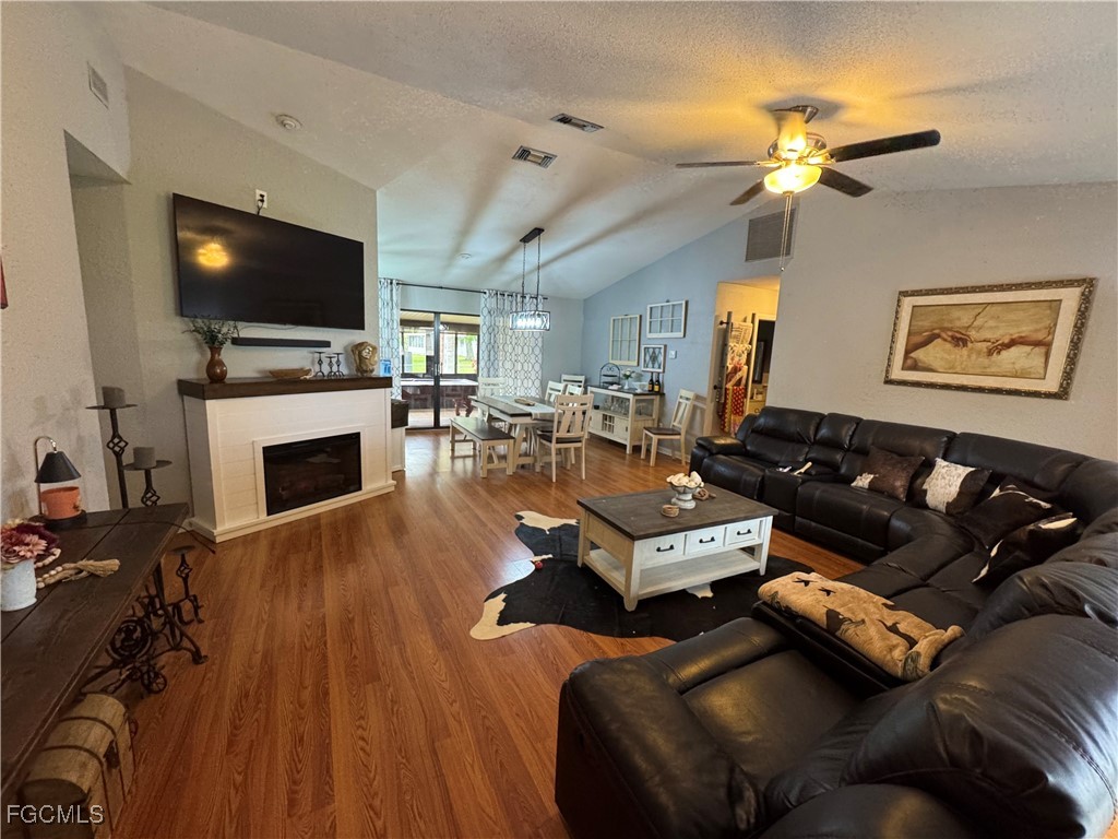 3 Bed SingleFamilyResidence for Sale in Clewiston, photo 7