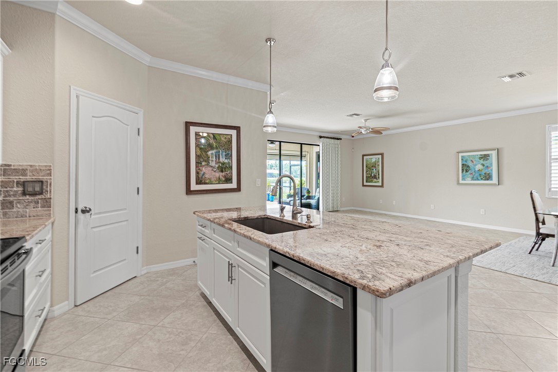 4 Bed Pool Home for Sale in Reflection Isles, photo 7