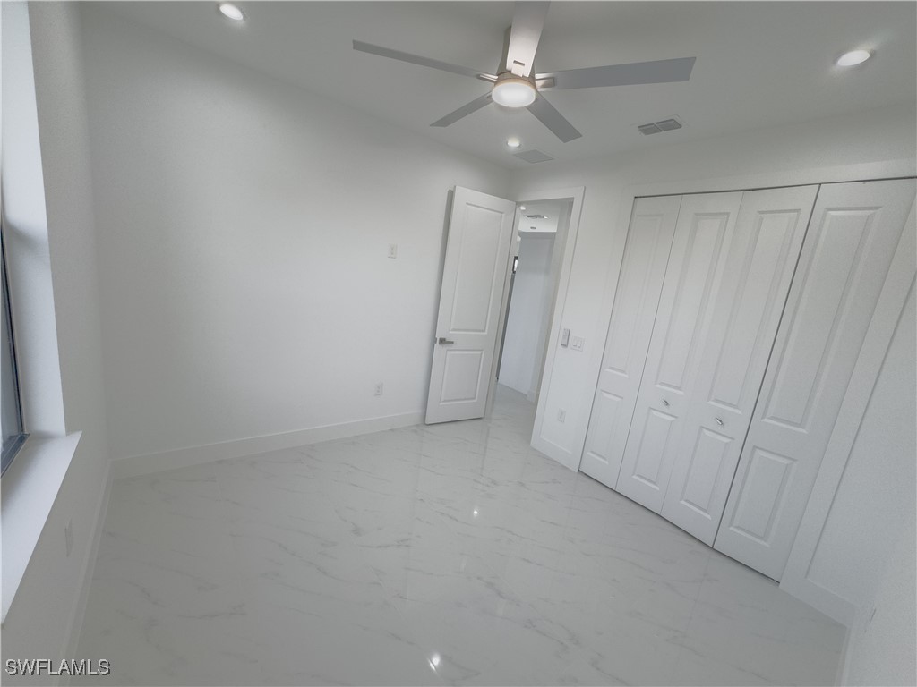 4 Bed SingleFamilyResidence for Sale in Lehigh Acres, photo 7