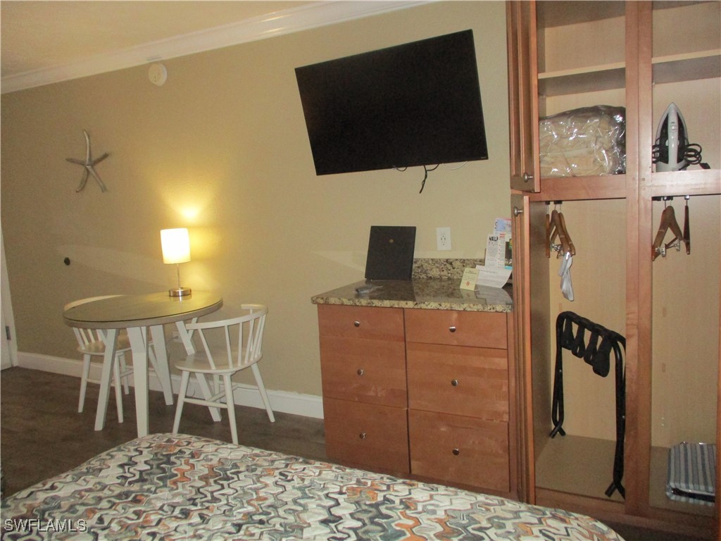 Condominium for Sale in Naples, photo 7
