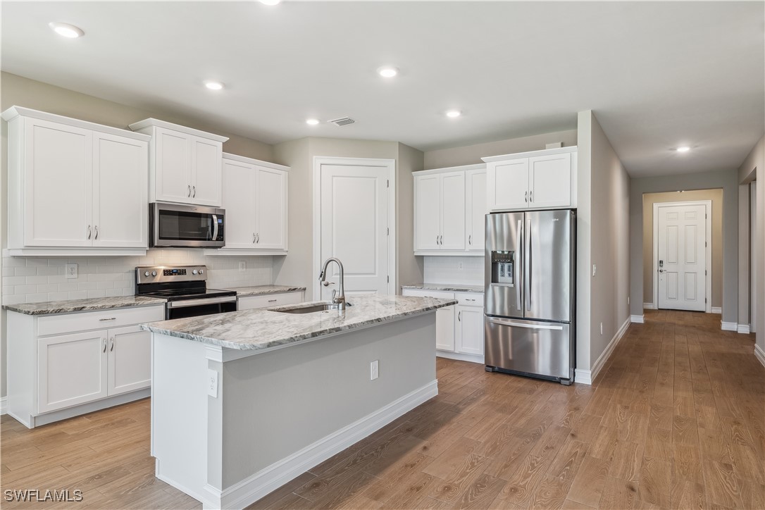 3 Bed SingleFamilyResidence for Sale in Palmetto Landing, photo 7