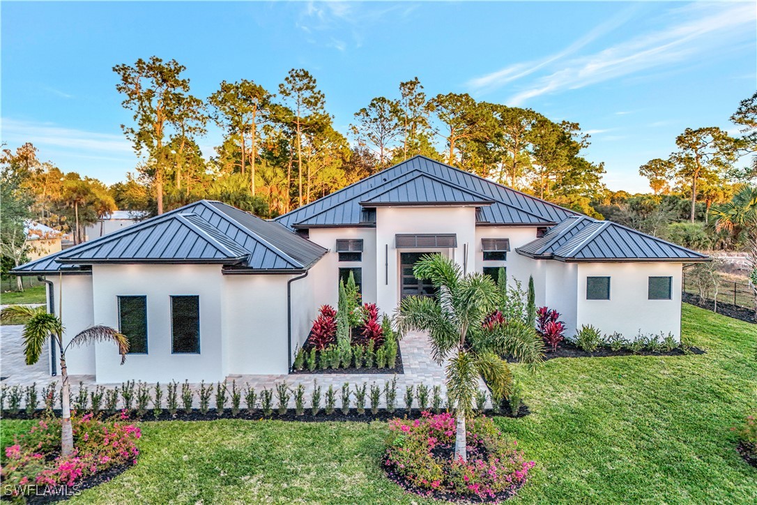 4 Bed Pool Home for Sale in Naples, photo 7