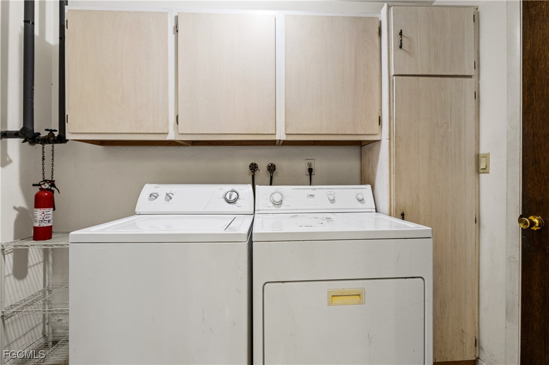 2 Bed Attached for Sale in Lehigh Acres, photo 7