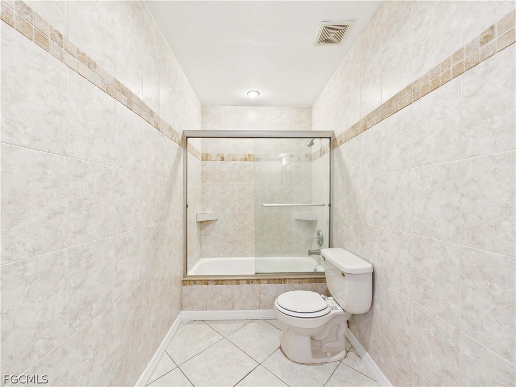 2 Bed Condominium for Sale in Fort Myers, photo 7