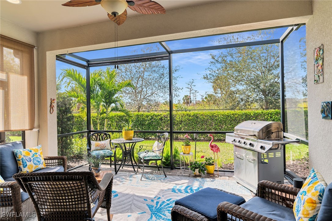 2 Bed Attached for Sale in Naples, photo 7