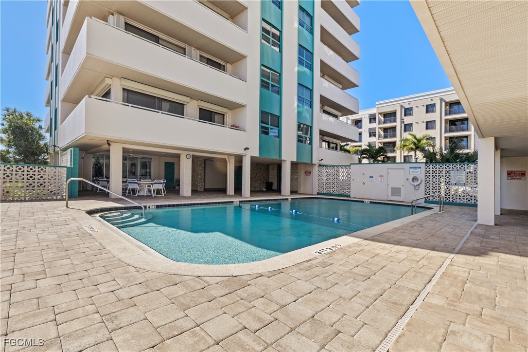 2 Bed Waterfront Home for Sale in Cape Coral, photo 7