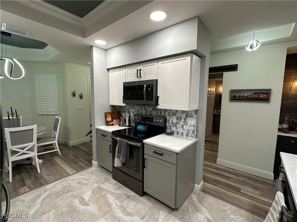 2 Bed Waterfront Home for Sale in Cape Coral, photo 7