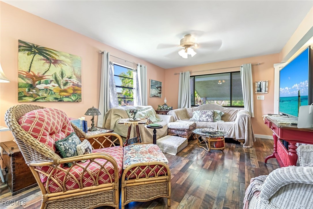 2 Bed Condominium for Sale in Fort Myers, photo 7
