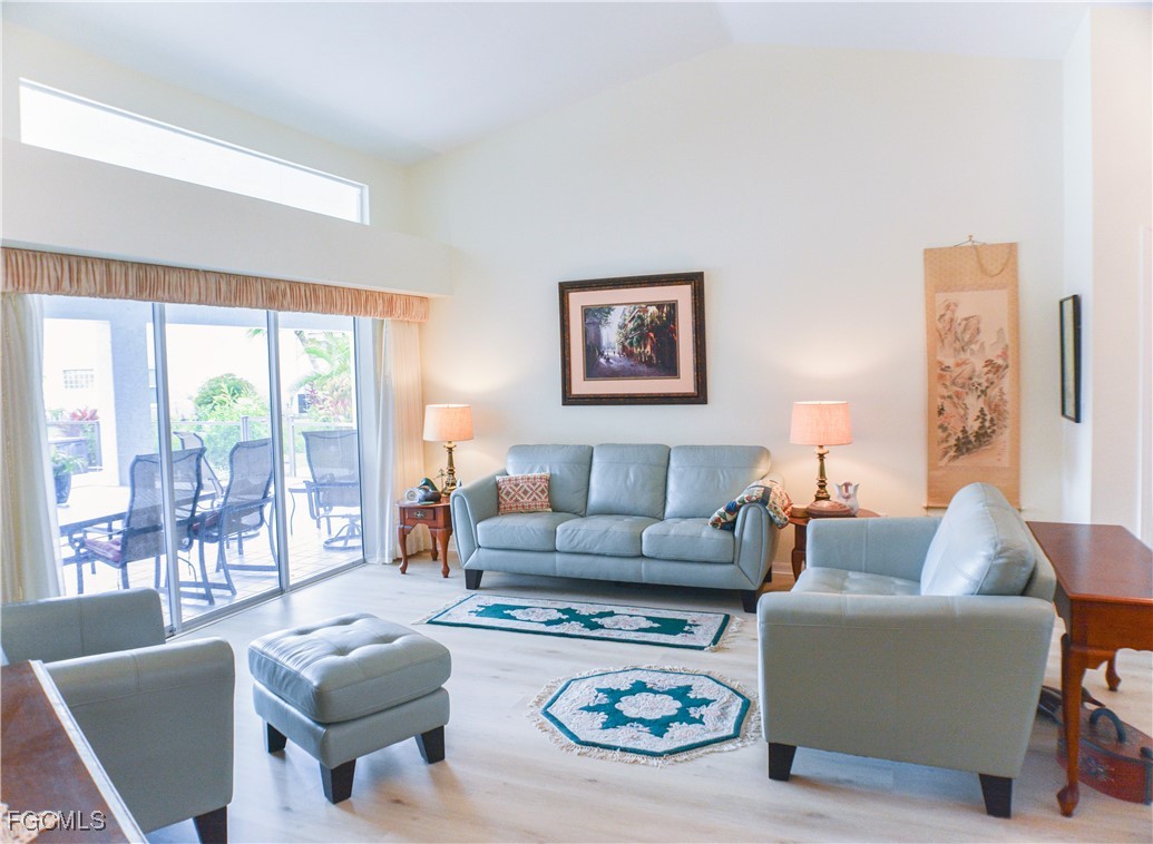 3 Bed Waterfront Home for Sale in Fort Myers, photo 7