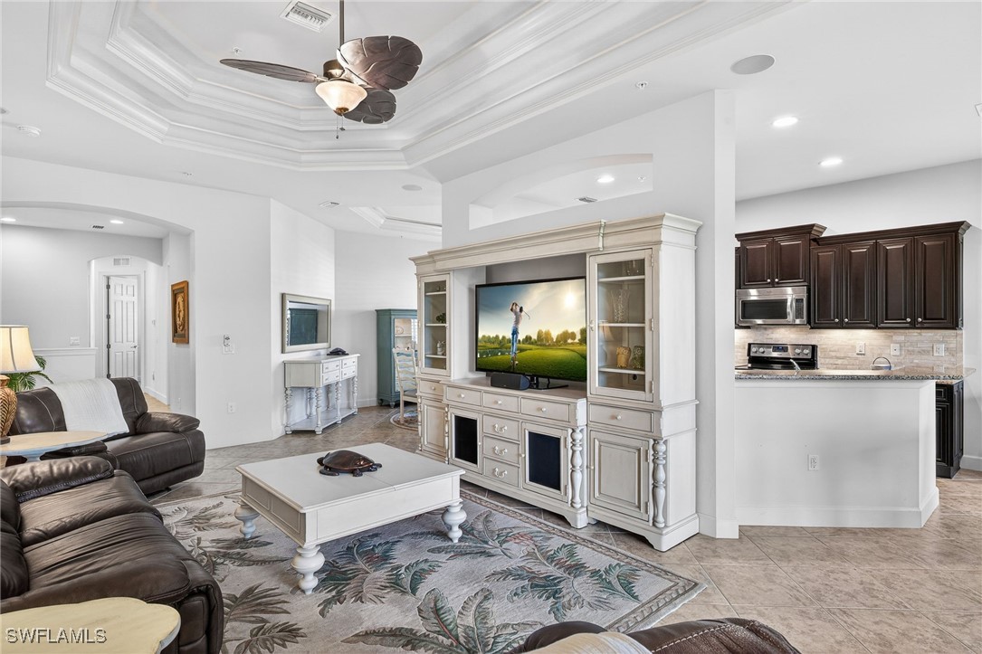 3 Bed Condominium for Sale in Somerset, photo 7