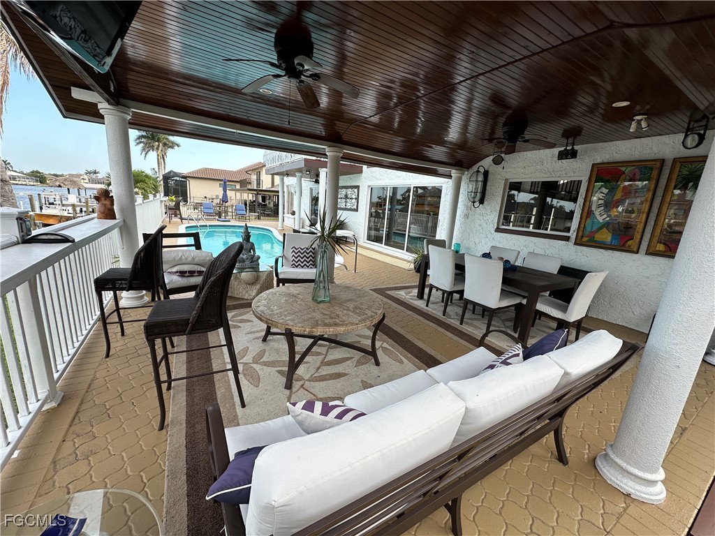 5 Bed Pool Home for Sale in Cape Coral, photo 7