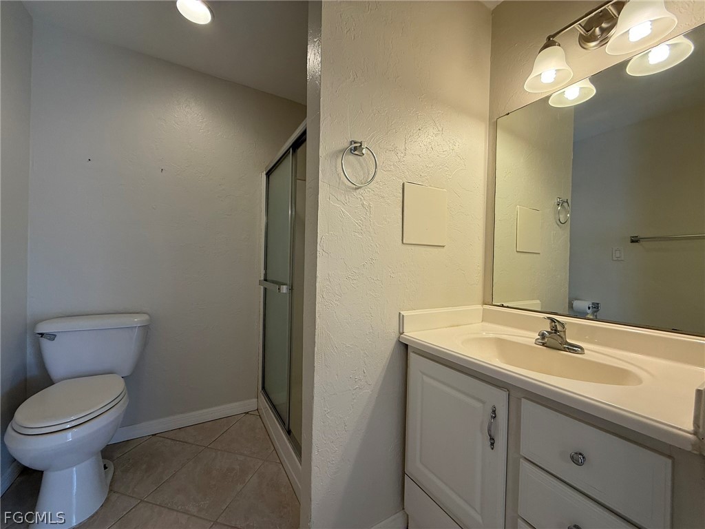 3 Bed SingleFamilyResidence for Sale in Cape Coral, photo 7