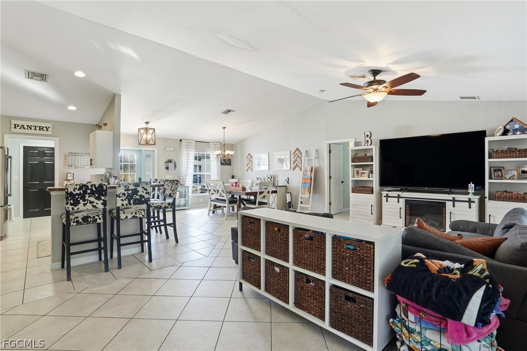 3 Bed SingleFamilyResidence for Sale in Port Labelle, photo 7