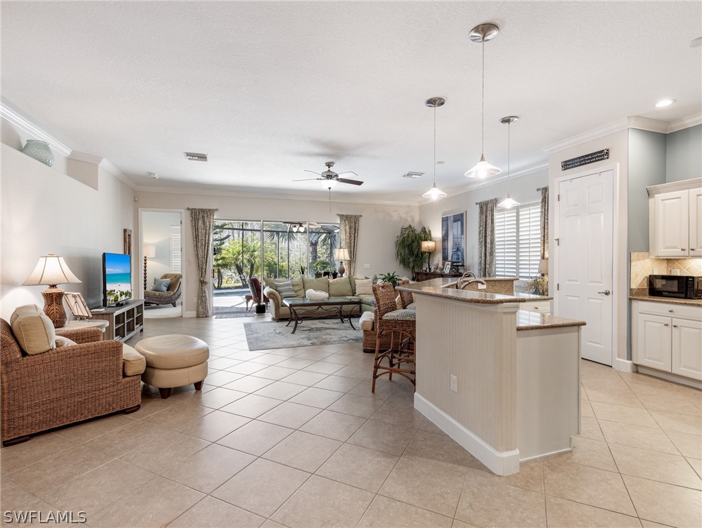 4 Bed Pool Home for Sale in Bella Terra, photo 7