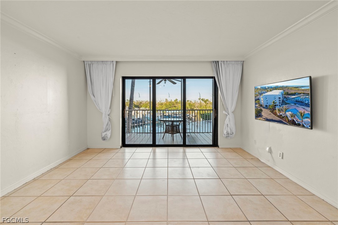 1 Bed Waterfront Home for Sale in Captiva, photo 7