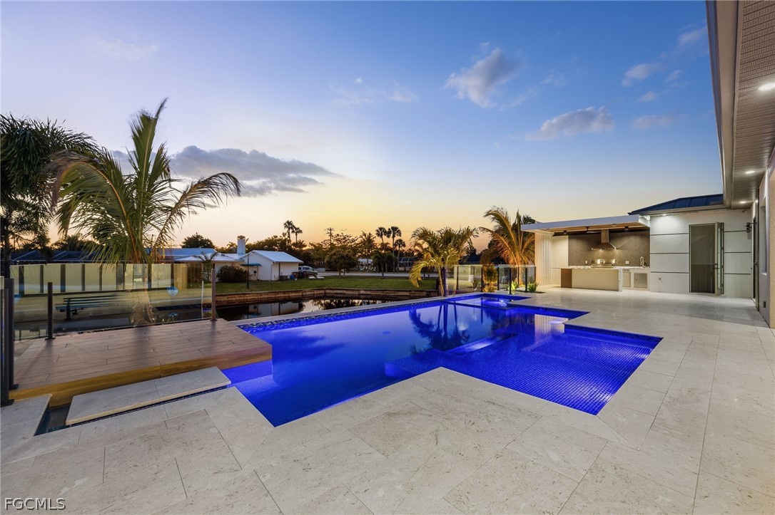 3 Bed Pool Home for Sale in Cape Coral, photo 7
