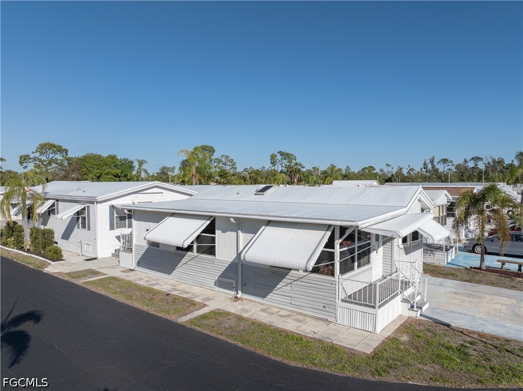 1 Bed ManufacturedHome for Sale in North Fort Myers, photo 7