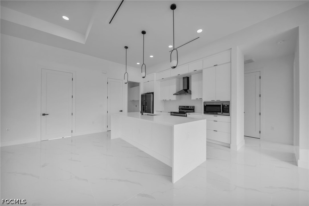 3 Bed SingleFamilyResidence for Sale in Lehigh Acres, photo 7