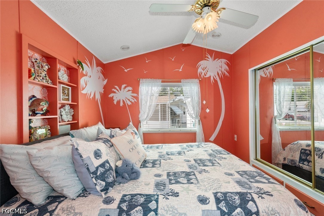 2 Bed ManufacturedHome for Sale in Estero, photo 7