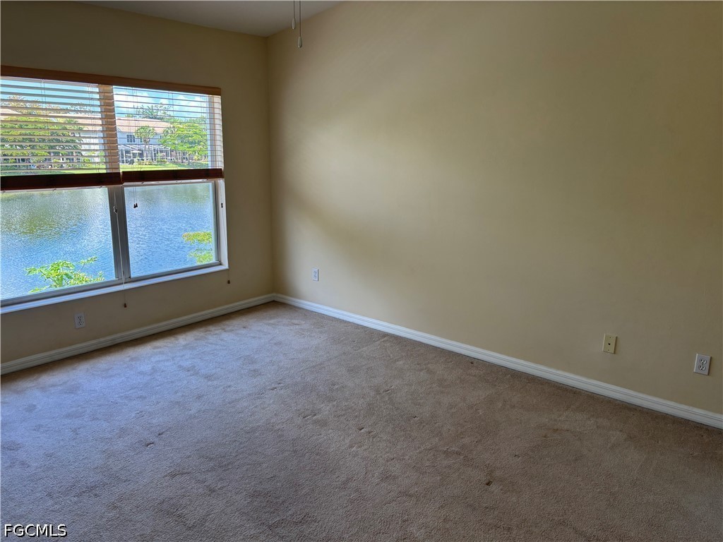 3 Bed Waterfront Home for Sale in Fort Myers, photo 7