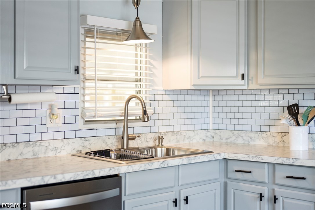 1 Bed ManufacturedHome for Sale in Estero, photo 7