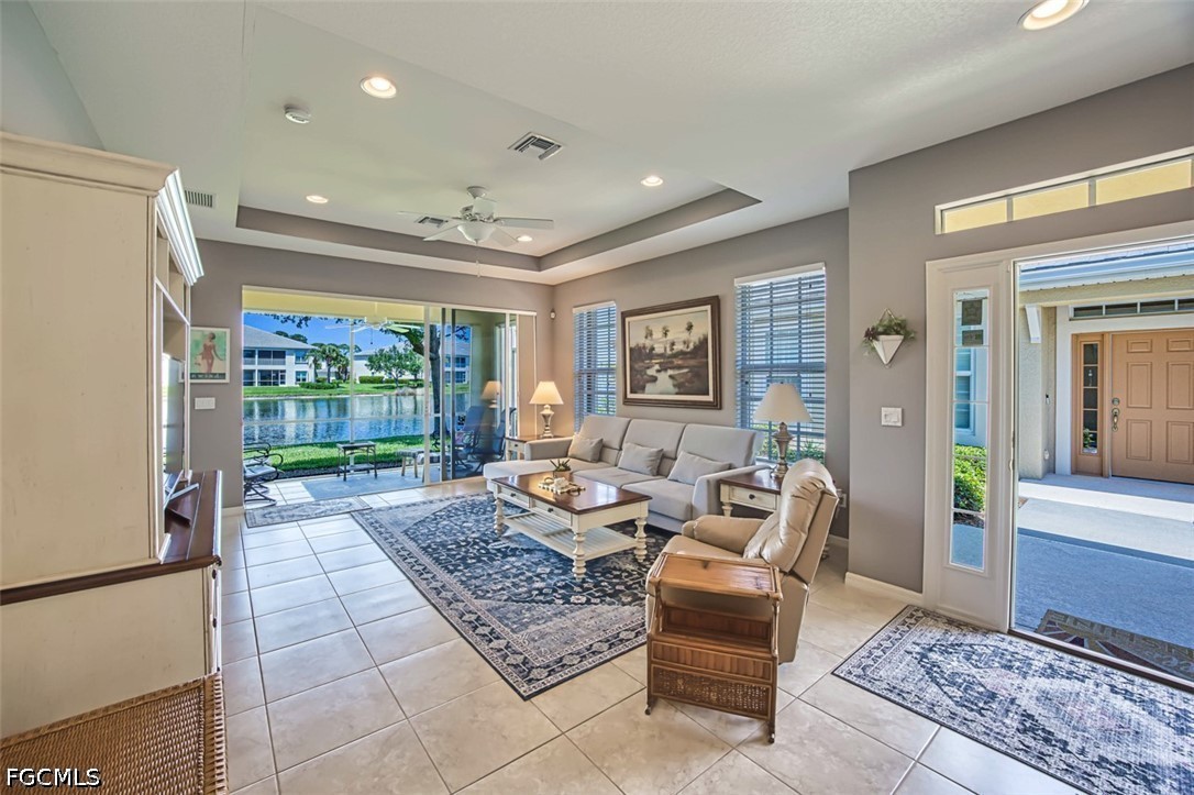 2 Bed Waterfront Home for Sale in Fort Myers, photo 7