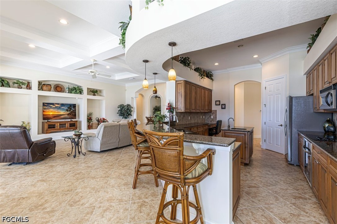 4 Bed Pool Home for Sale in Emerson Square, photo 7