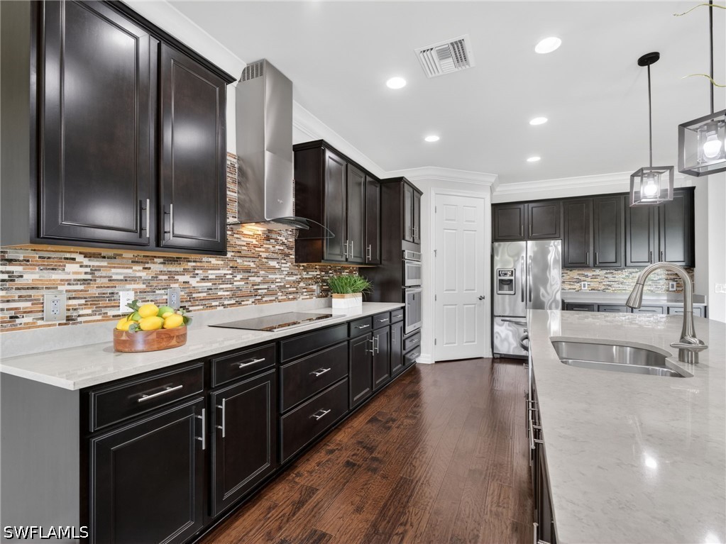 3 Bed Waterfront Home for Sale in Del Webb, photo 7