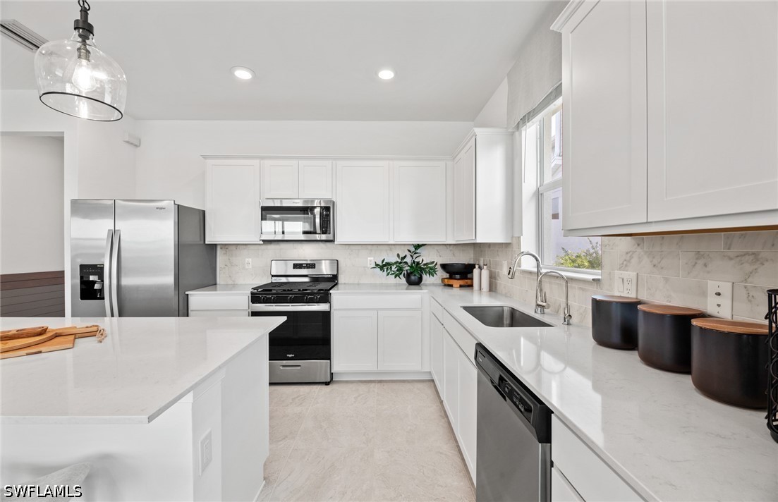 4 Bed SingleFamilyResidence for Sale in Whispering Lakes, photo 7