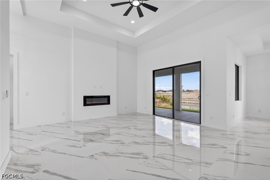 3 Bed Waterfront Home for Sale in Cape Coral, photo 7