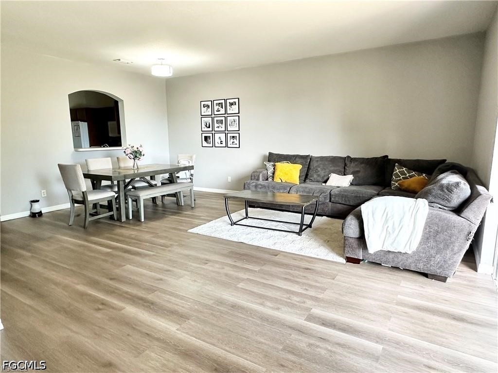 3 Bed Pool Home for Sale in Fort Myers, photo 7