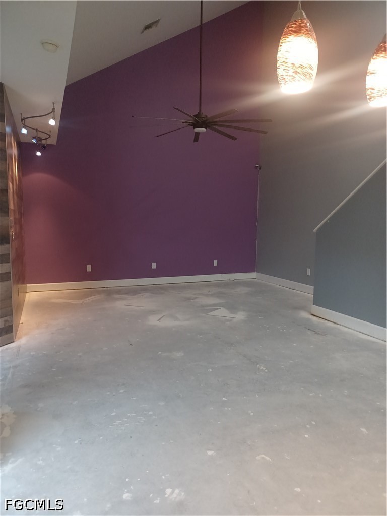 3 Bed Attached for Sale in Naples, photo 7